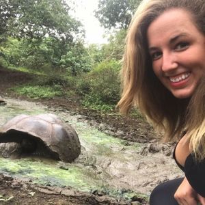 Meet your Posher, Abigail